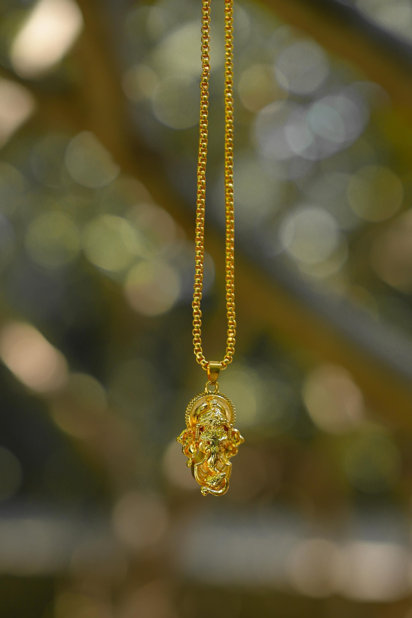 Ganesha Pendant With Snake Chain